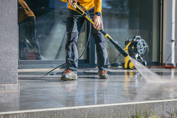 Deck Cleaning Services in Hope, IN