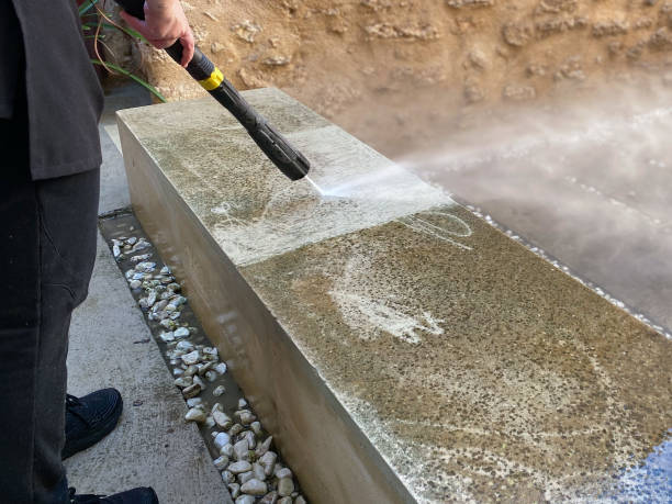 Best Garage Pressure Washing  in Hope, IN